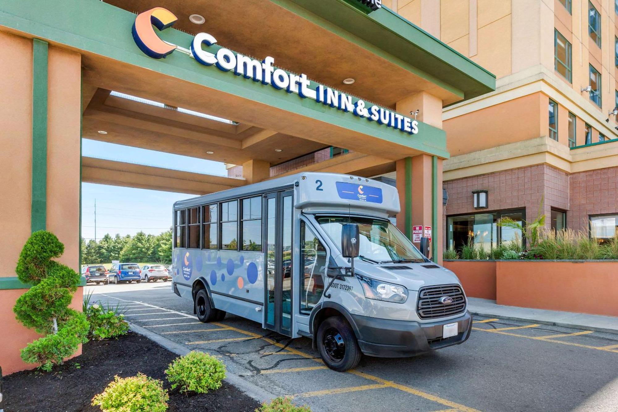 Comfort Inn & Suites Logan International Airport Revere Extérieur photo